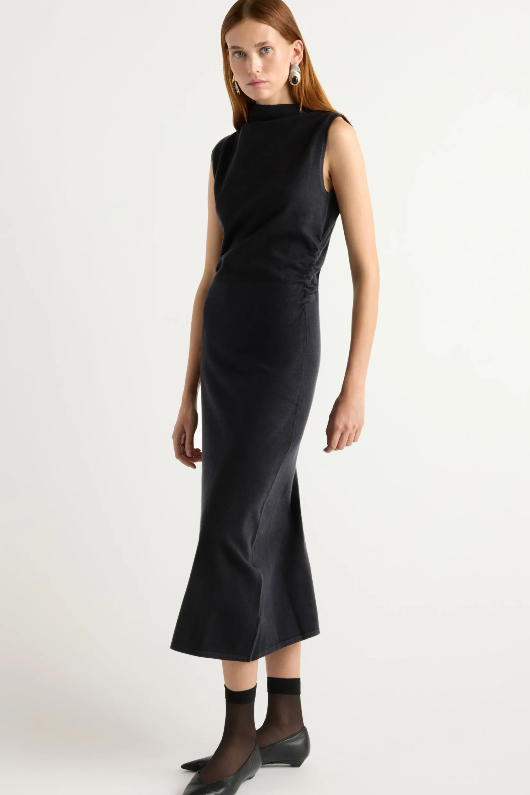 Expert Group Limited Abel Asymmetric-Neck Dress< Dresses