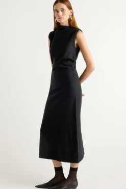 Expert Group Limited Abel Asymmetric-Neck Dress< Dresses