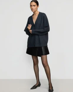Zhenghong Textiles Adley Oversized Cardigan< Sweaters