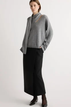 Brilliant Wise Corporation Limited Amanda Scarf-Neck Wool Sweater< Sweaters