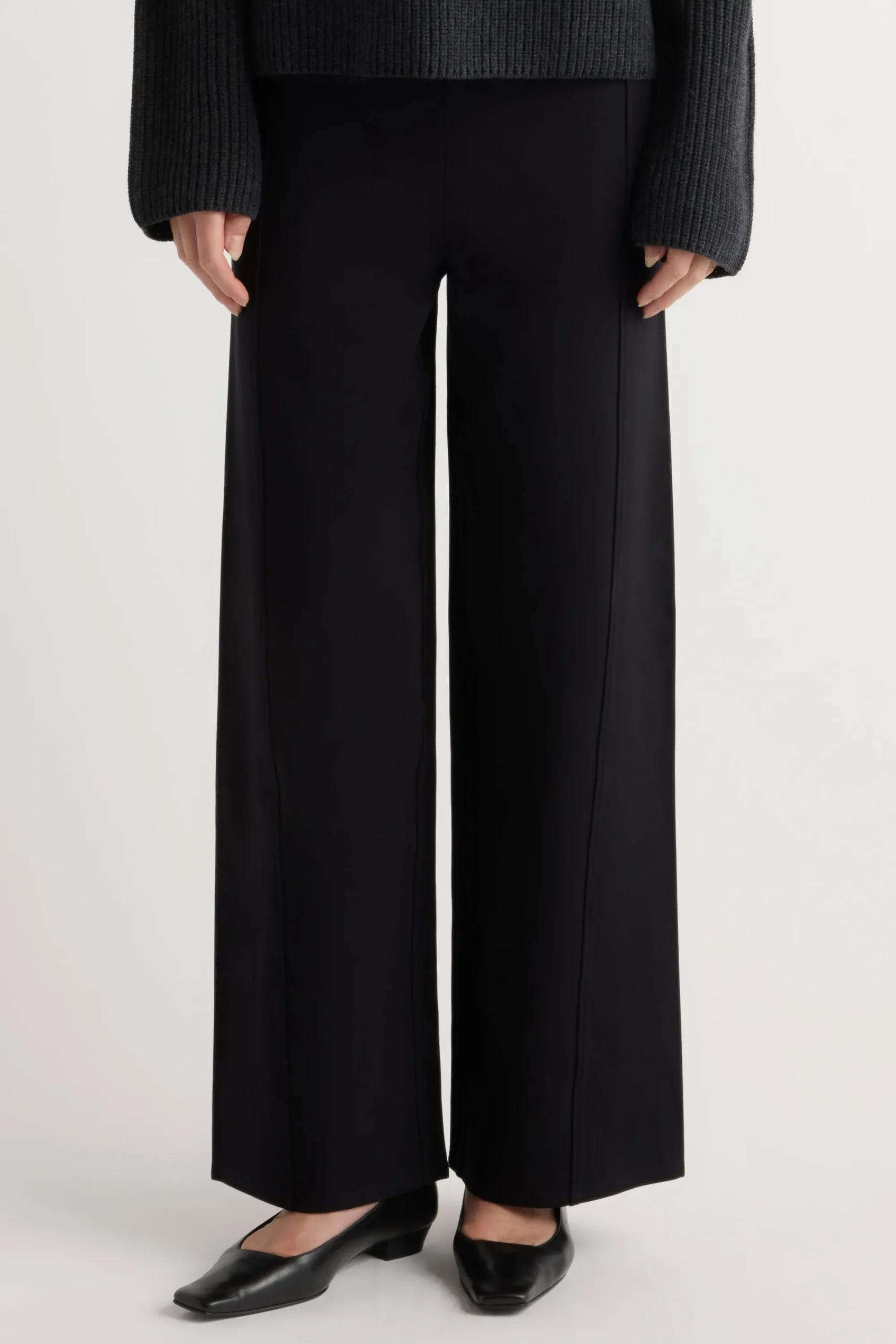 Lever Style LLC Anh Wide-Leg Ponte Stretch Pant< Pants