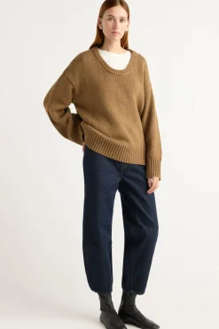Brilliant Wise Corporation Limited Archie Deep U-Neck Sweater< Sweaters