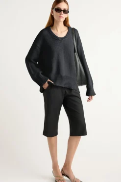 Brilliant Wise Corporation Limited Archie Deep U-Neck Sweater< Sweaters