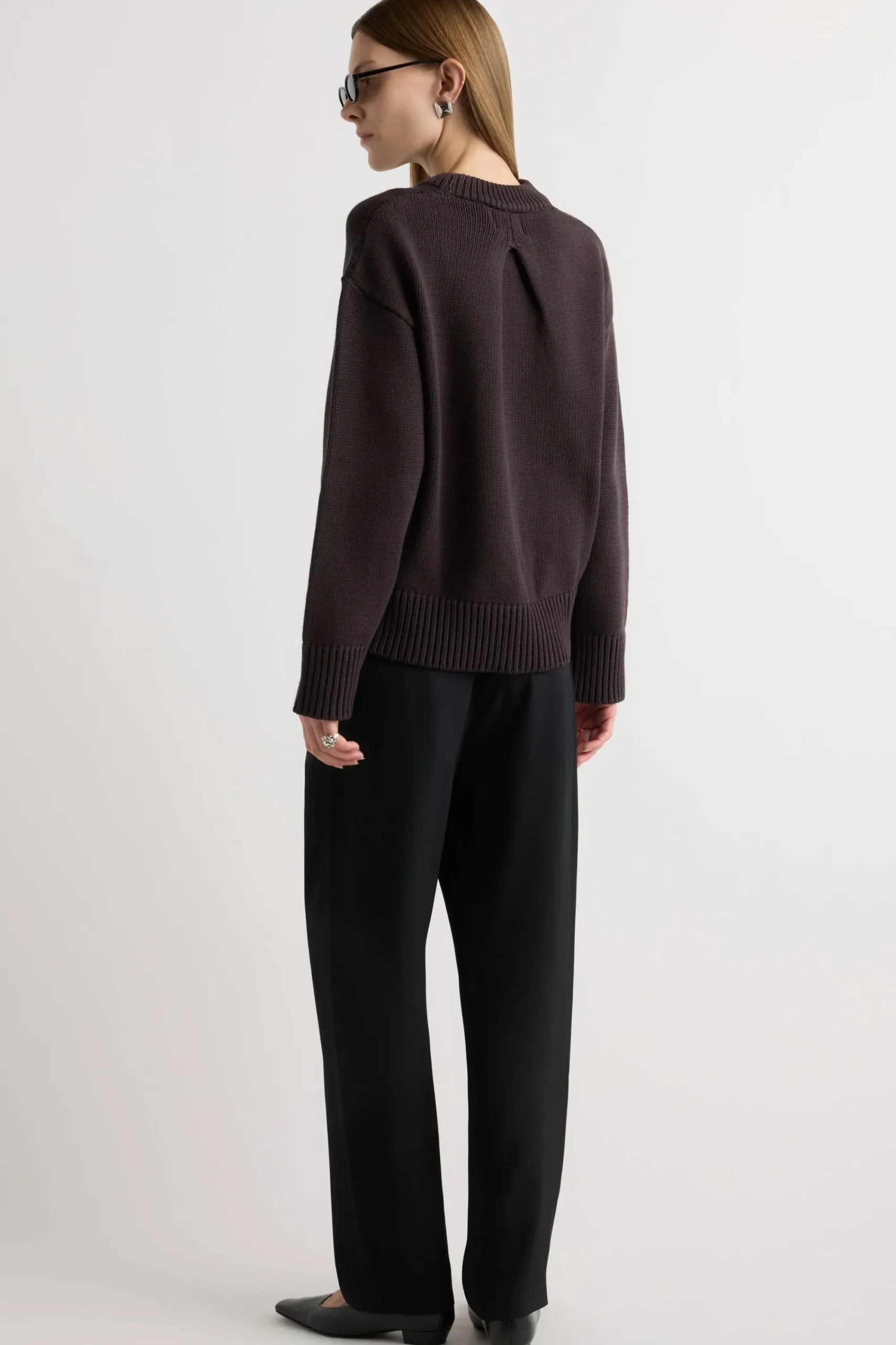 Brilliant Wise Corporation Limited Archon Back-Pleat Crew-Neck Sweater< Sweaters