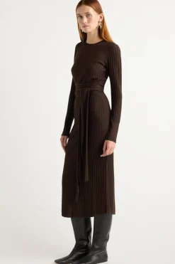 Brilliant Wise Corporation Limited Carmen Tie-Front Ribbed Dress< Dresses