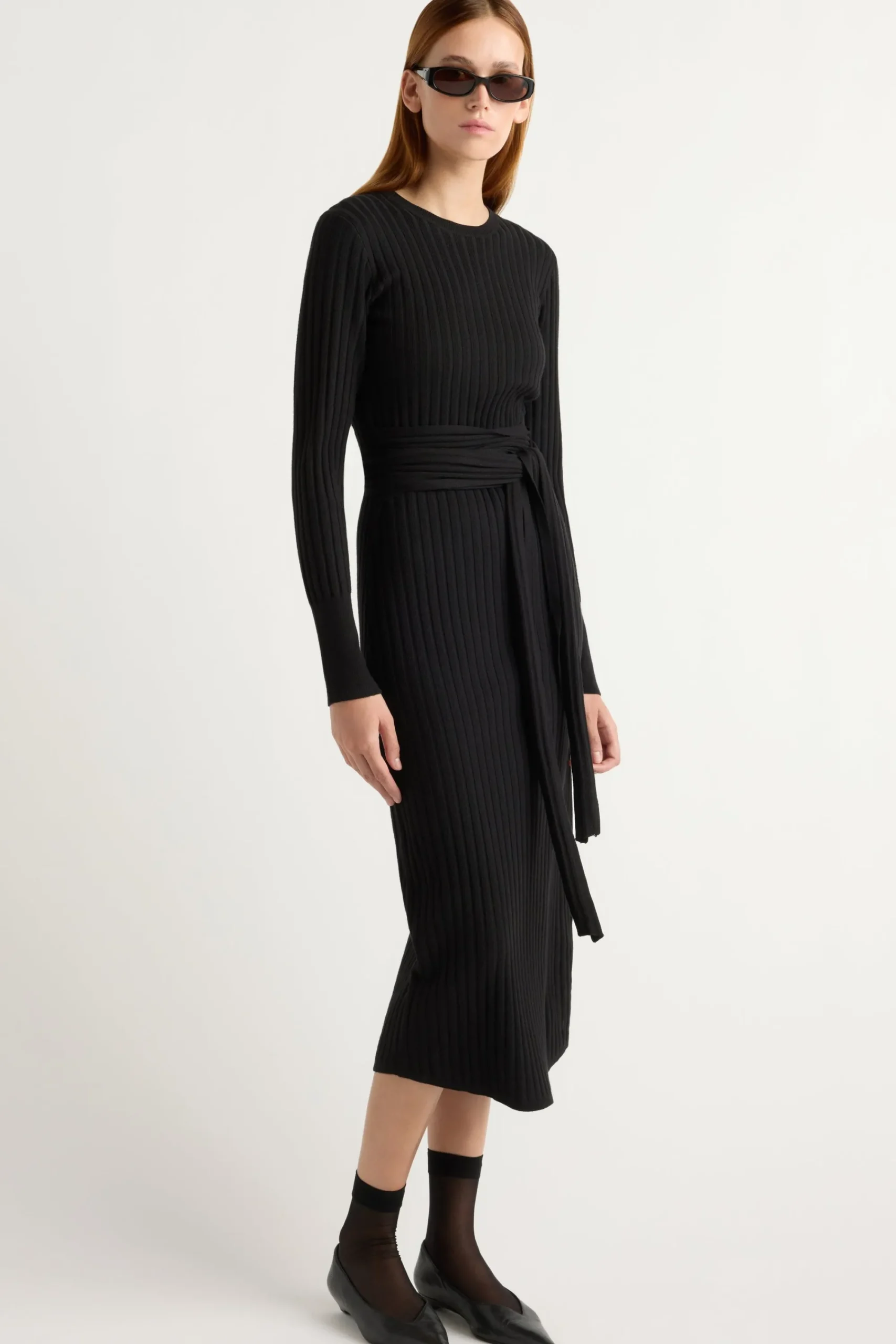 Brilliant Wise Corporation Limited Carmen Tie-Front Ribbed Dress< Dresses