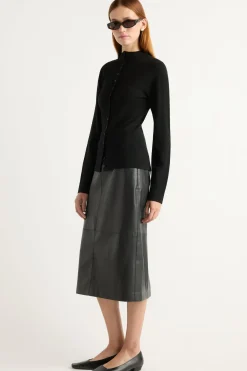 Brilliant Wise Corporation Limited Charlene Wool Button Mock-Neck Sweater< Sweaters