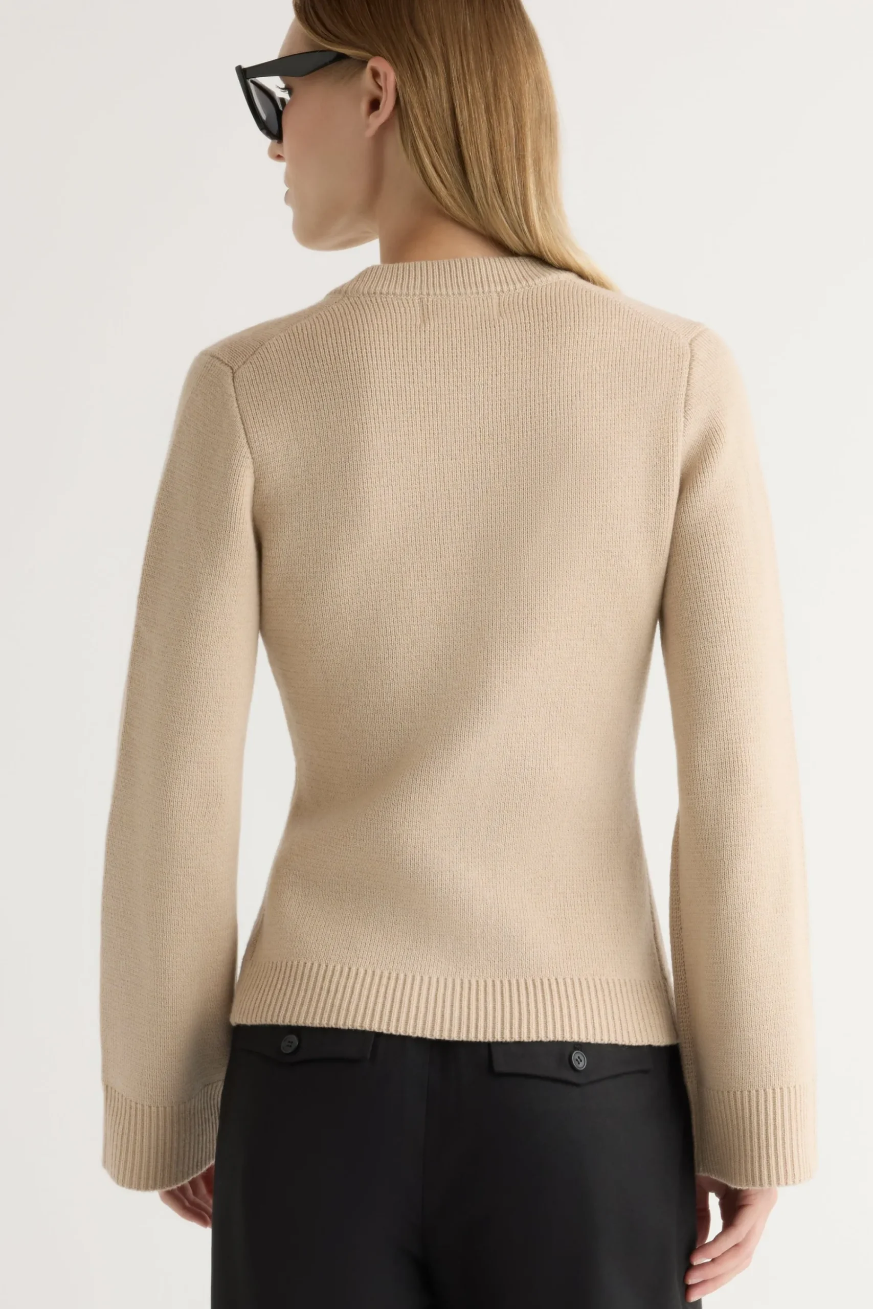 Brilliant Wise Corporation Limited Eames Organic Cotton-Wool Cardigan< Sweaters