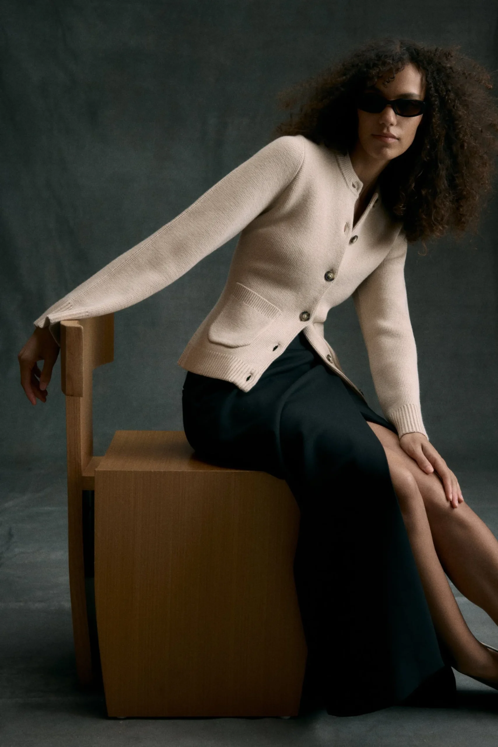 Brilliant Wise Corporation Limited Eames Organic Cotton-Wool Cardigan< Sweaters
