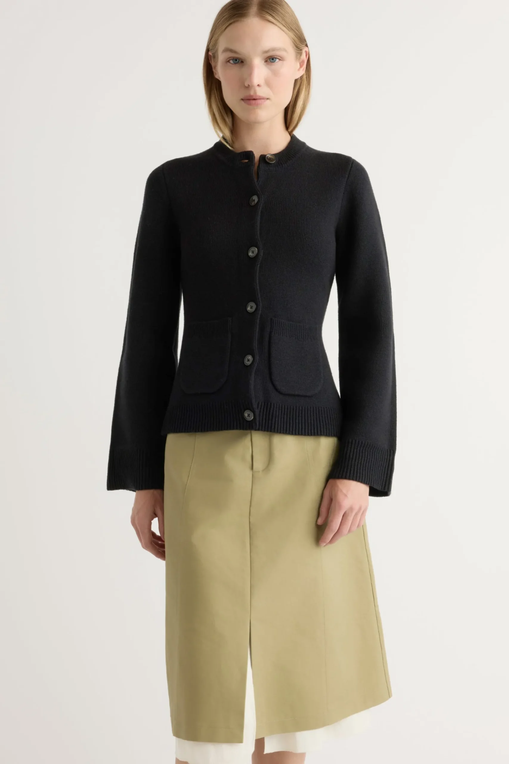 Brilliant Wise Corporation Limited Eames Organic Cotton-Wool Cardigan< Sweaters
