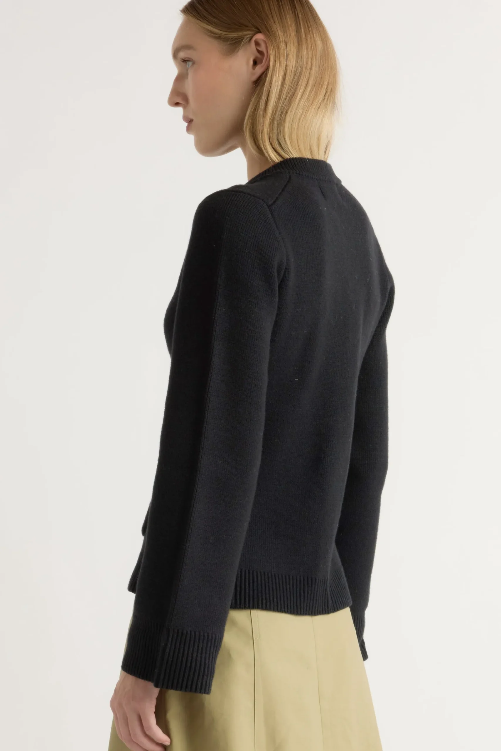 Brilliant Wise Corporation Limited Eames Organic Cotton-Wool Cardigan< Sweaters