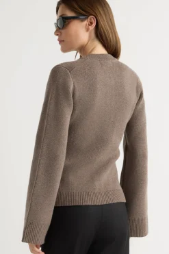 Brilliant Wise Corporation Limited Eames Organic Cotton-Wool Cardigan< Sweaters