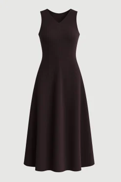 Brilliant Wise Corporation Limited Enya Cinch-Waist Knit Dress< Dresses