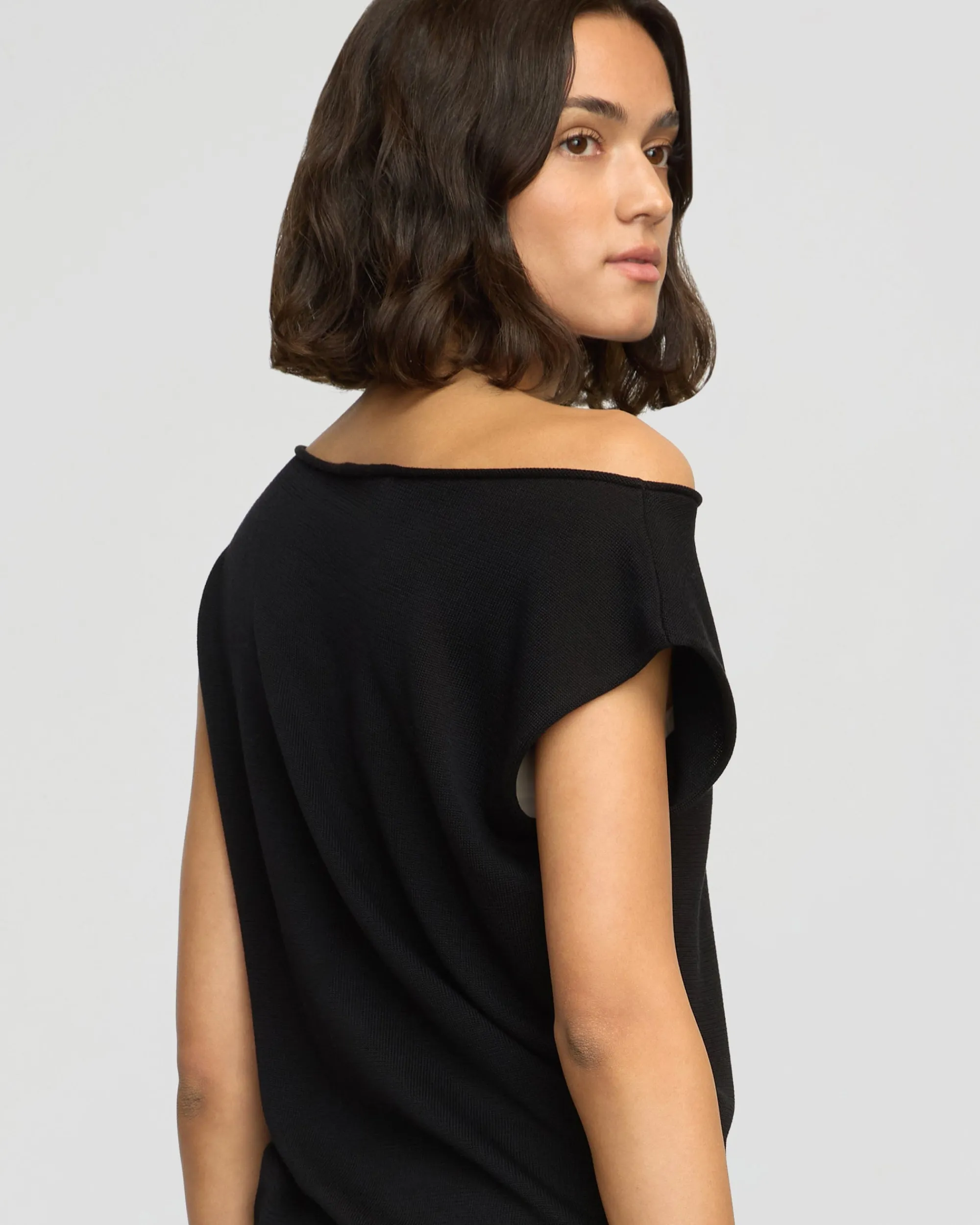 Brilliant Wise Corporation Limited Hanna Off-Shoulder Tencel-Wool Top< Sweaters|Tops