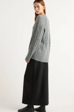 Zhenghong Textiles Hikari Asymmetric Cable Knit Cardigan< Sweaters