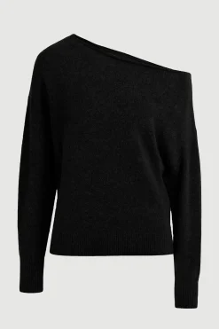 Expert Group Limited Iris Off-Shoulder Sweater< Sweaters