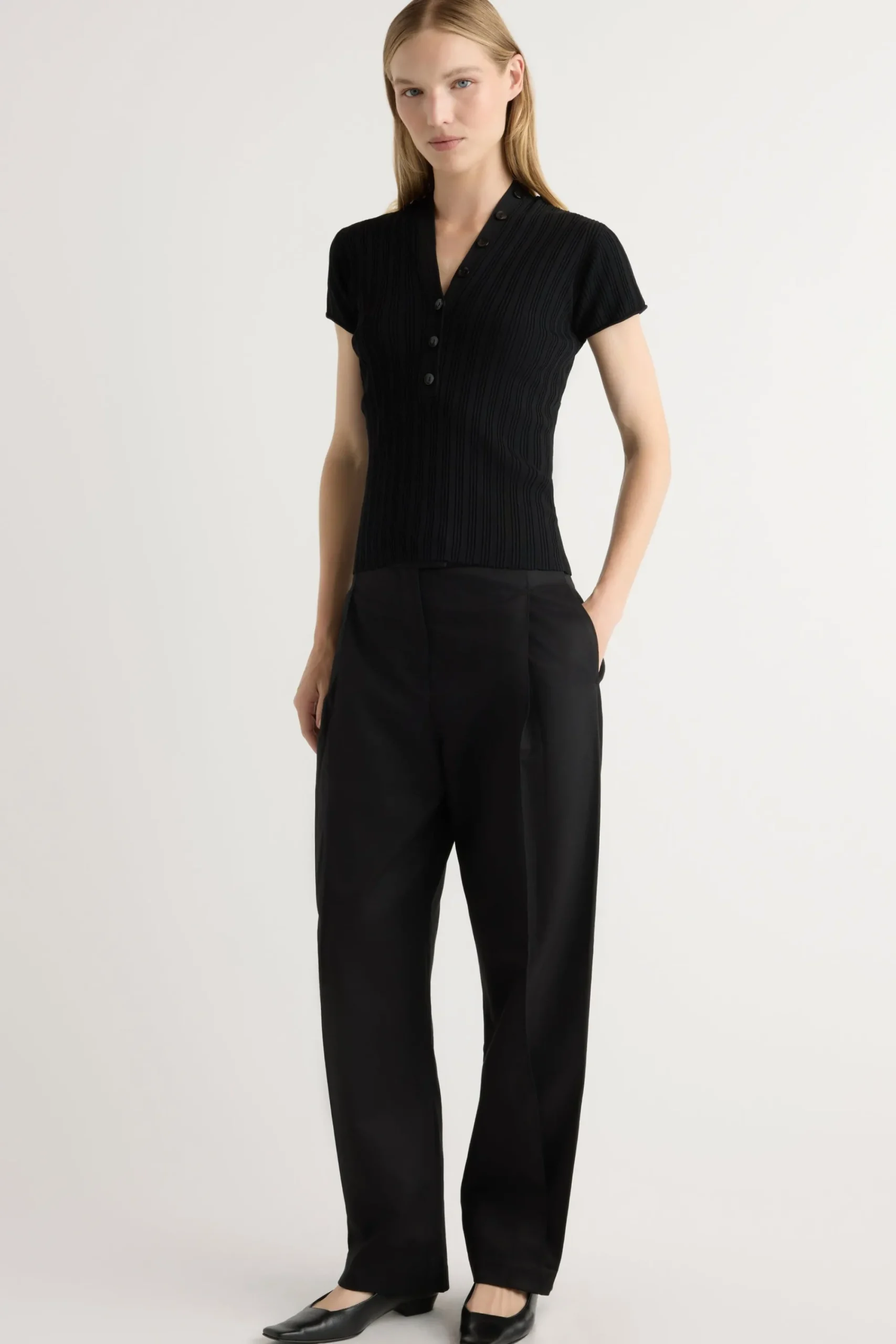 Brilliant Wise Corporation Limited Jeni Button V-Neck Sweater Top< Sweaters|Tops
