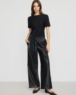 Brilliant Wise Corporation Limited Jude Cropped Tie-Front Top< Sweaters|Tops