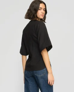 Hua Jia Katniss Pocket Tulip-Hem Blouse< Tops
