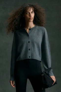 Brilliant Wise Corporation Limited Kiri Cashmere Button Sweater< Sweaters
