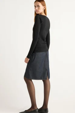 Asia Consultancy Co., Ltd Lainey Organic Cotton Slit-Neck Tee< Tees|Tops