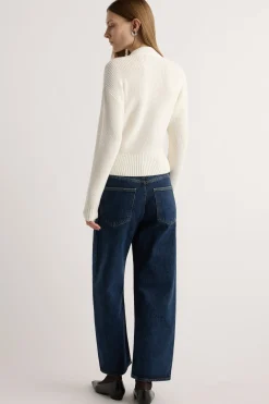 Brilliant Wise Corporation Limited Maren Cropped V-Neck Sweater< Sweaters