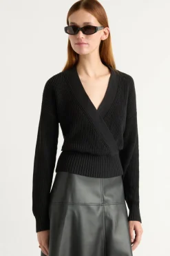 Brilliant Wise Corporation Limited Maren Cropped V-Neck Sweater< Sweaters