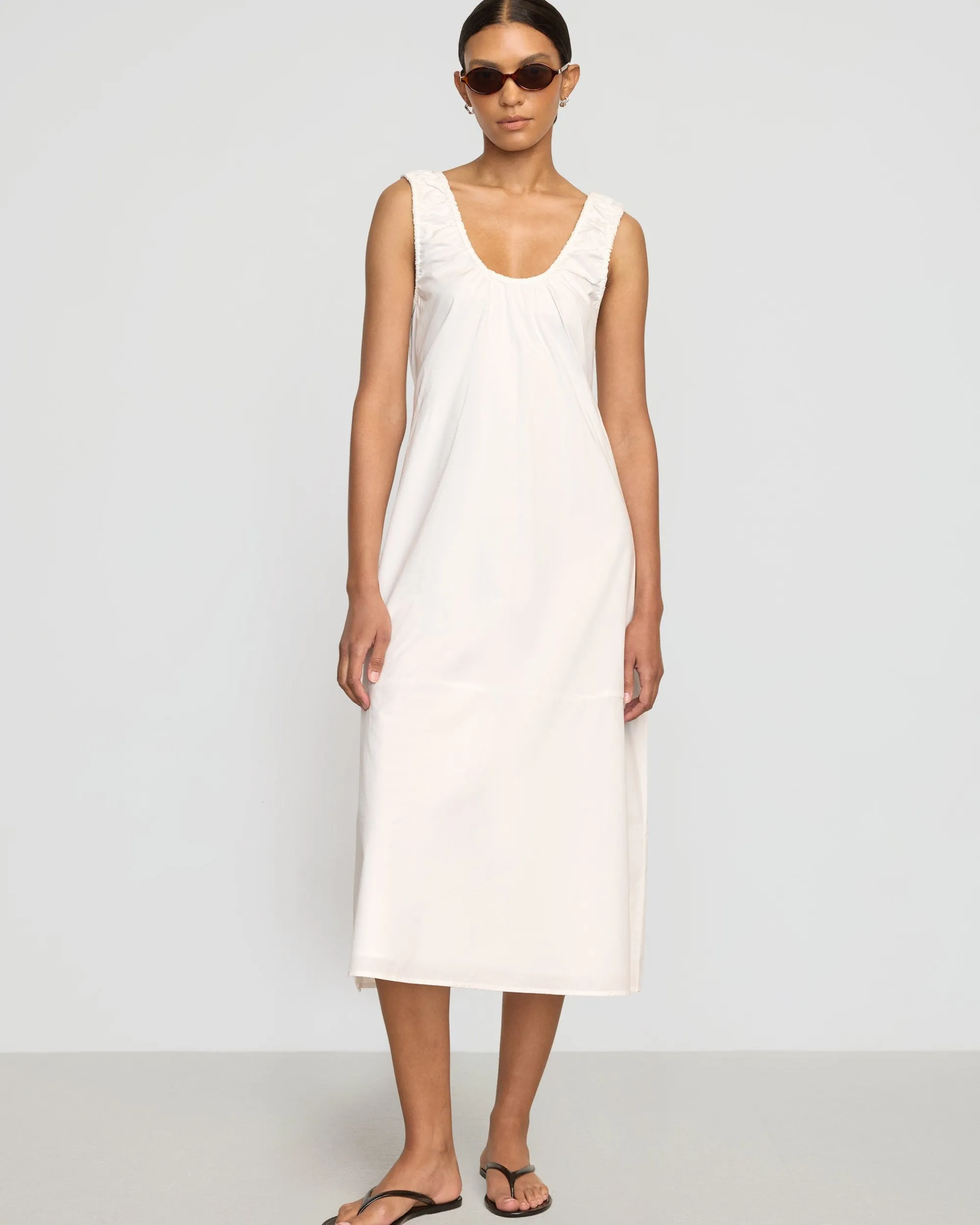 Fashion Apparels Midori Organic Cotton U-Neck Dress< Dresses