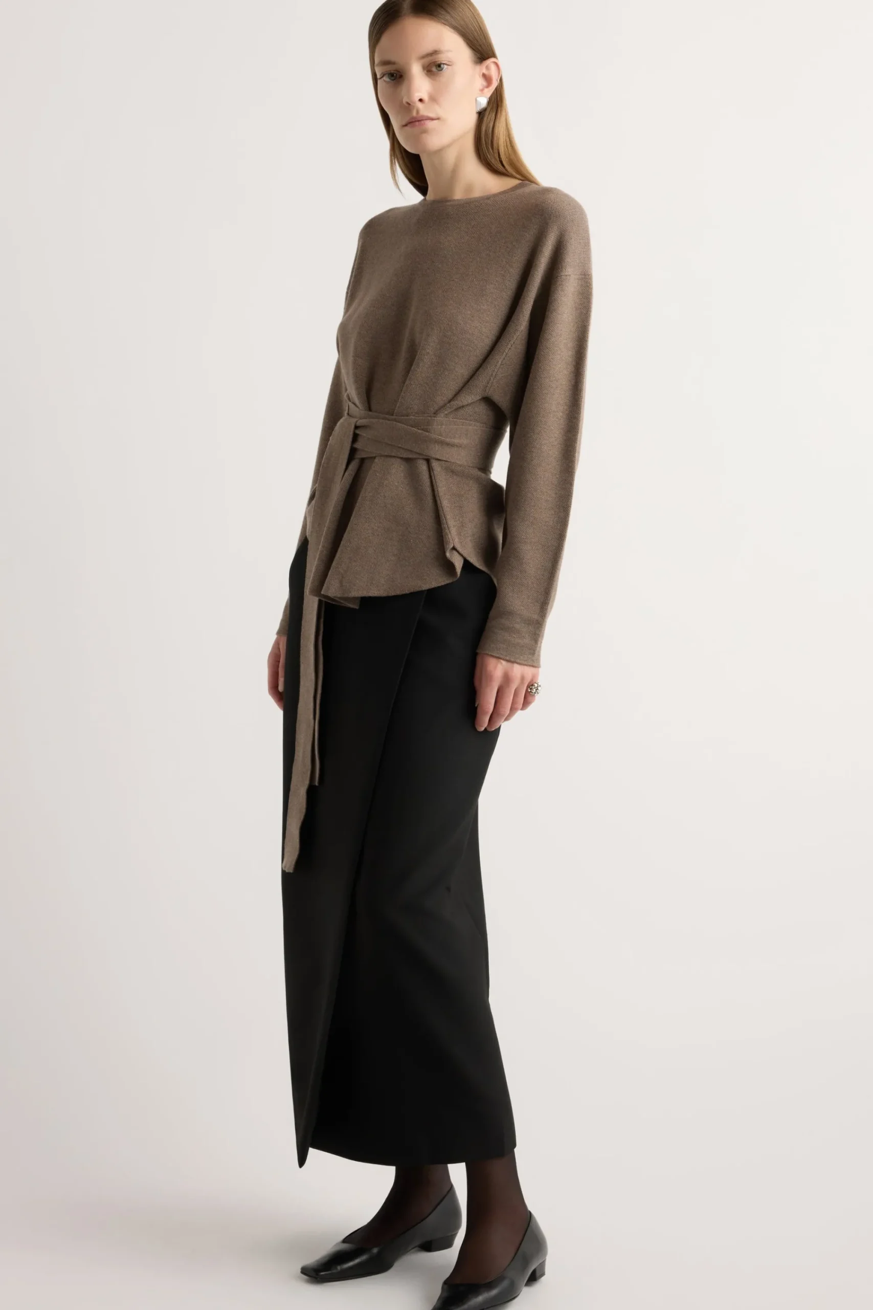 Brilliant Wise Corporation Limited Nara Tie-Front Knit Sweater< Sweaters
