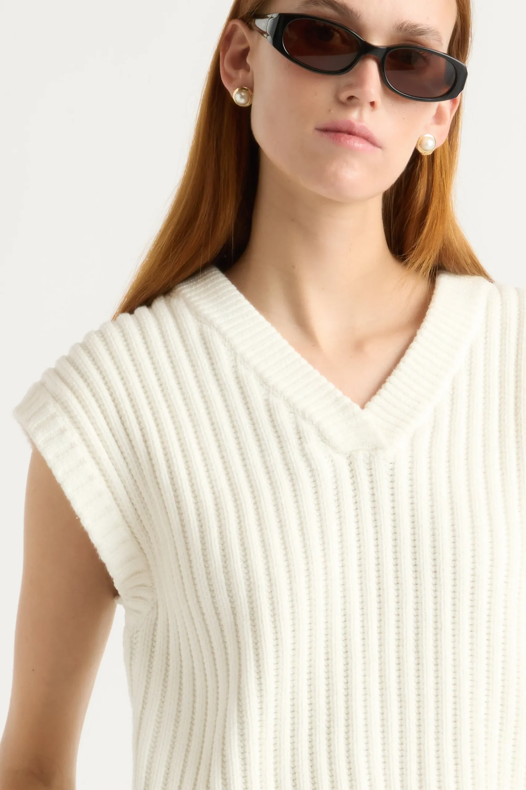 Brilliant Wise Corporation Limited Nicola Organic Cotton Sweater Vest< Sweaters|Tops