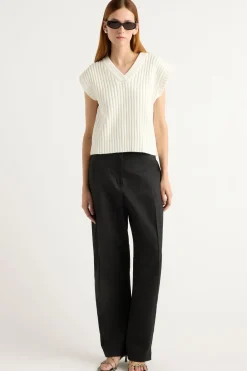 Brilliant Wise Corporation Limited Nicola Organic Cotton Sweater Vest< Sweaters|Tops