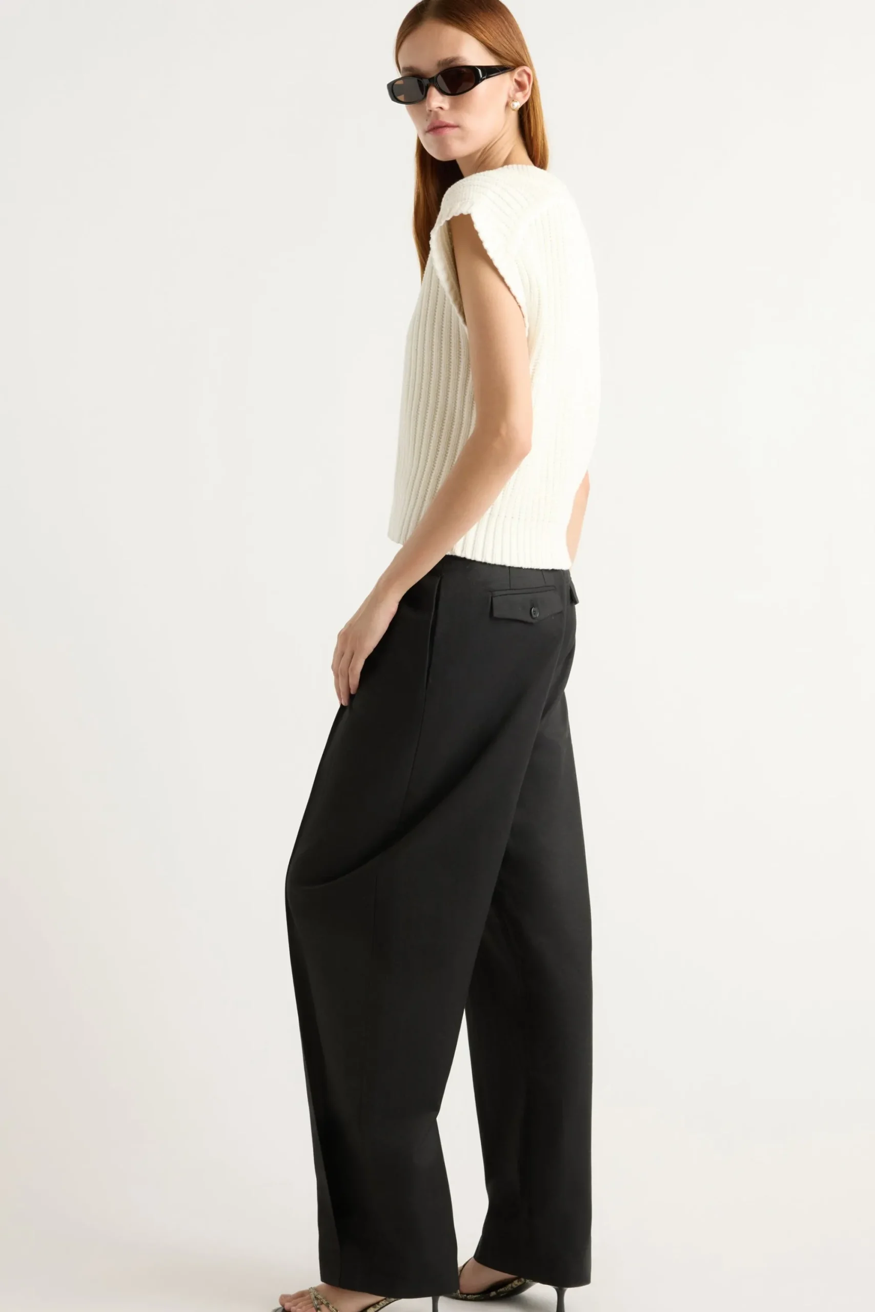Brilliant Wise Corporation Limited Nicola Organic Cotton Sweater Vest< Sweaters|Tops