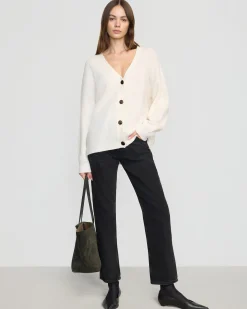 Brilliant Wise Corporation Limited Ola Oversized Cashmere Cardigan< Sweaters