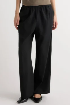 Hua Jia Parmer Lightweight Wool-Blend Pant< Pants