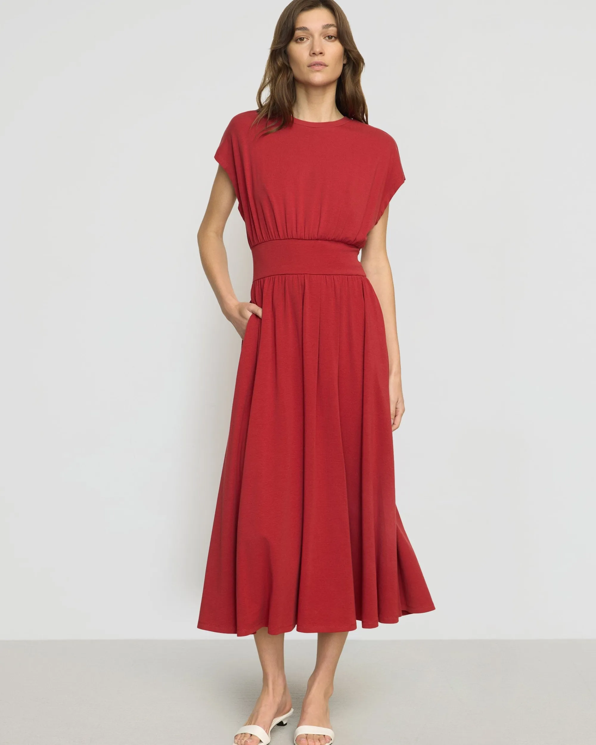 Lever Style LLC Prima Jersey Midi Dress< Dresses