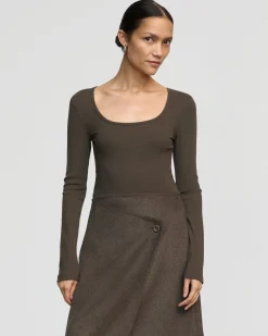Asia Consultancy Co., Ltd Rosa Ribbed Scoop-Neck Tee< Tees|Tops