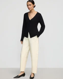 Hua Jia Rupa Vegan Leather Barrel-Leg Pant< Pants