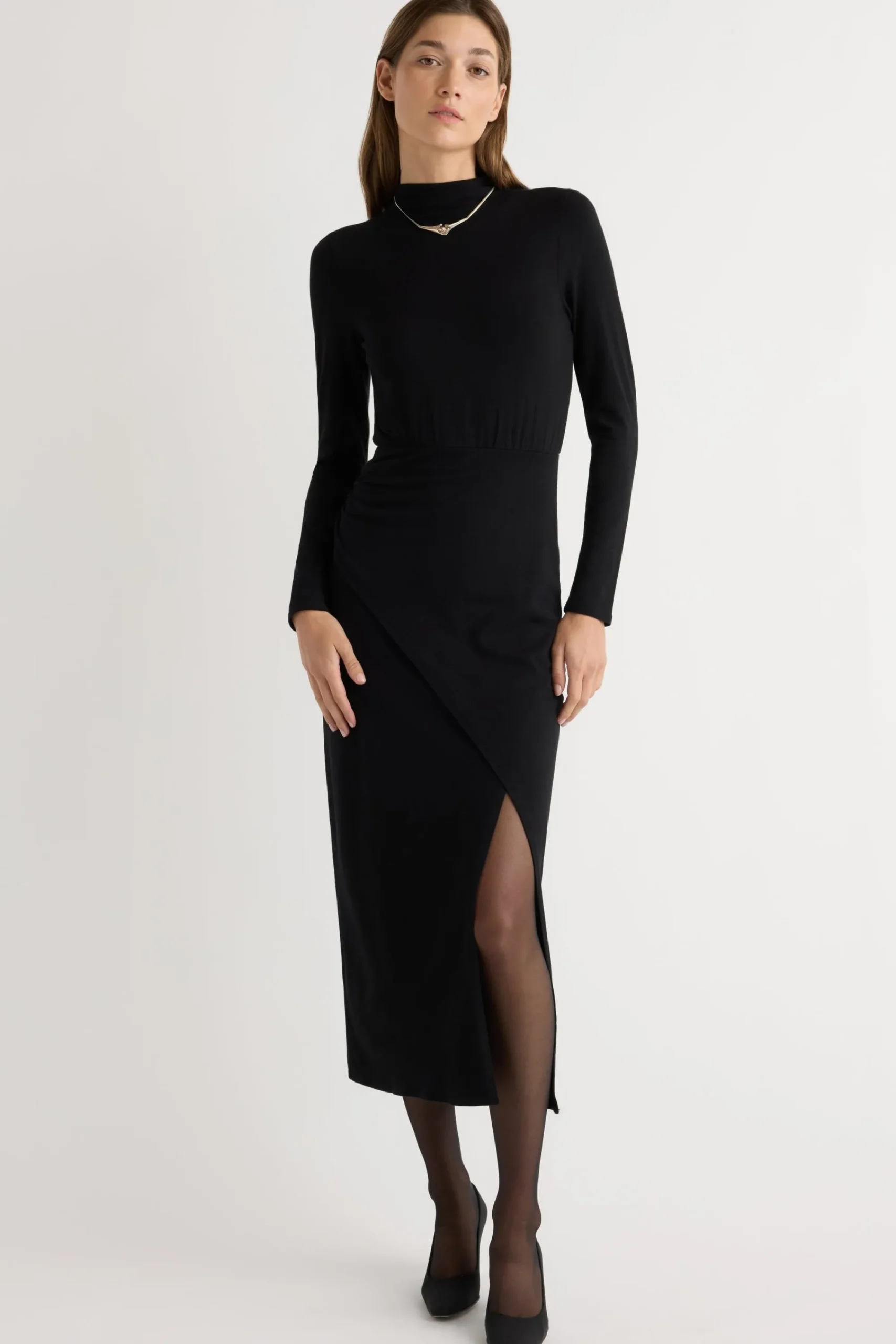 No Less Than Suki Mock-Neck Side-Slit Dress< Dresses
