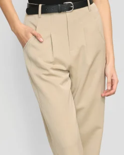 Hua Jia Suni Tailored Straight Leg Pant< Pants