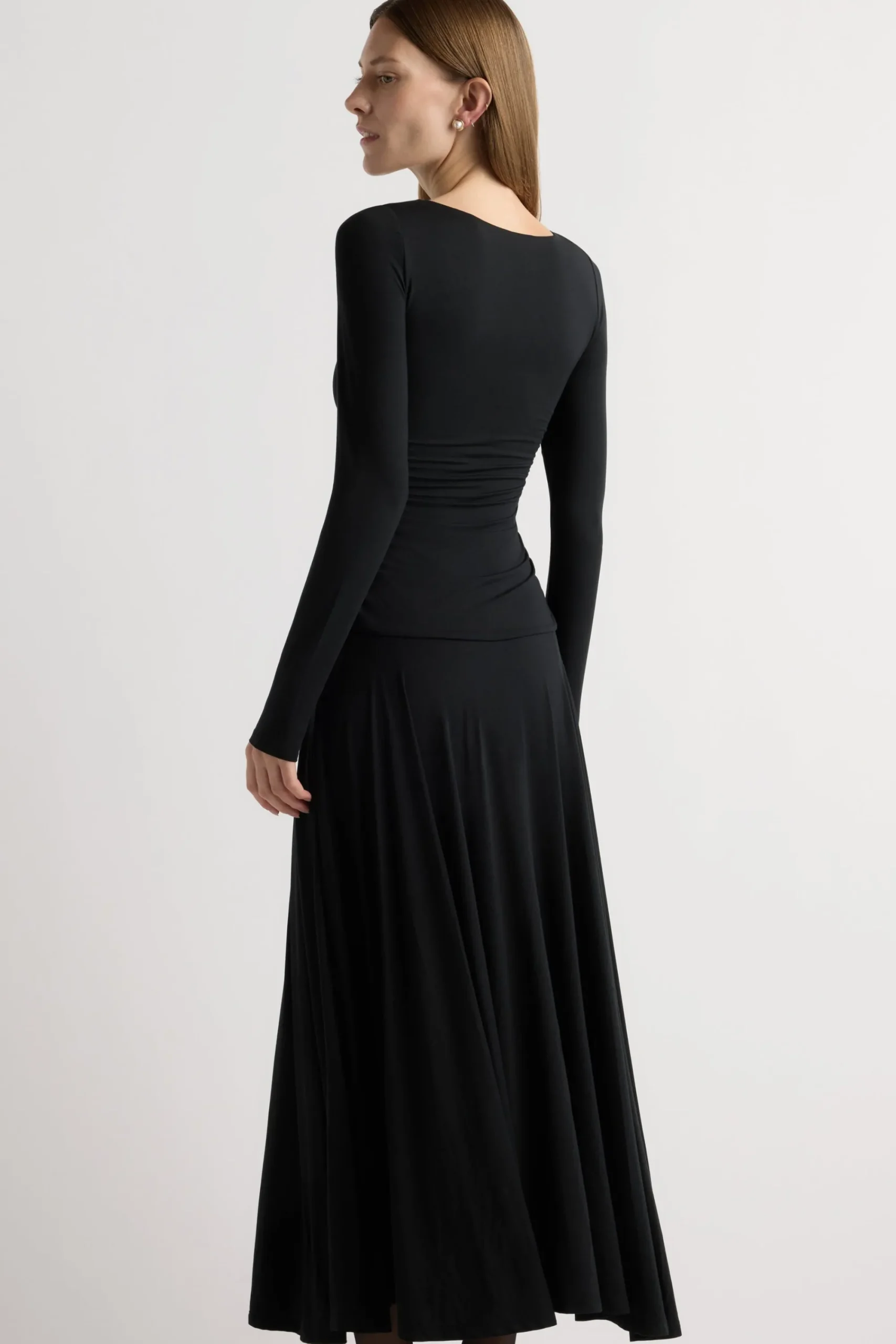 Asia Consultancy Co., Ltd Tamryn Ruched Drop-Waist Dress< Dresses
