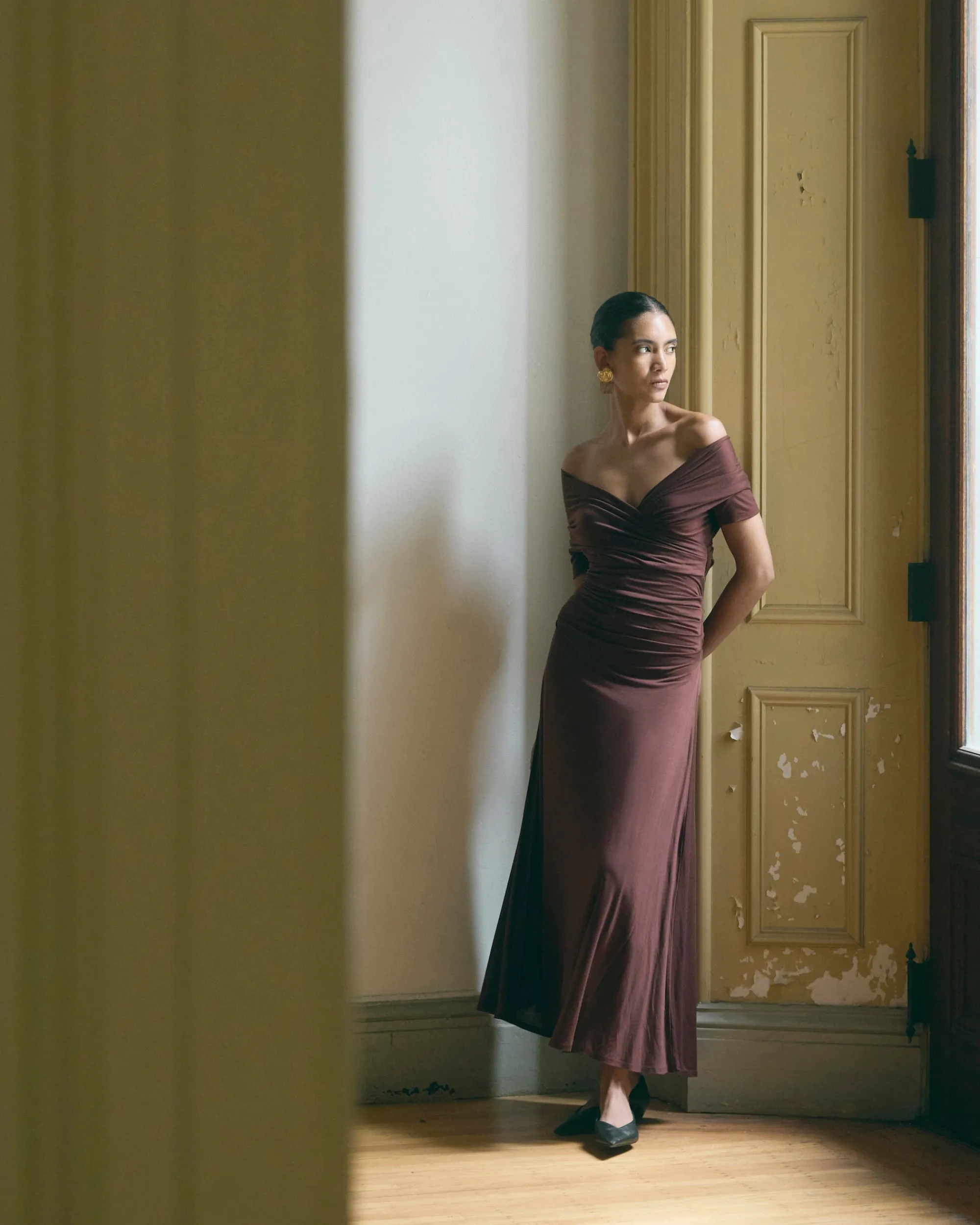 Asia Consultancy Co., Ltd Thilda Ruched Off-Shoulder Dress< Dresses