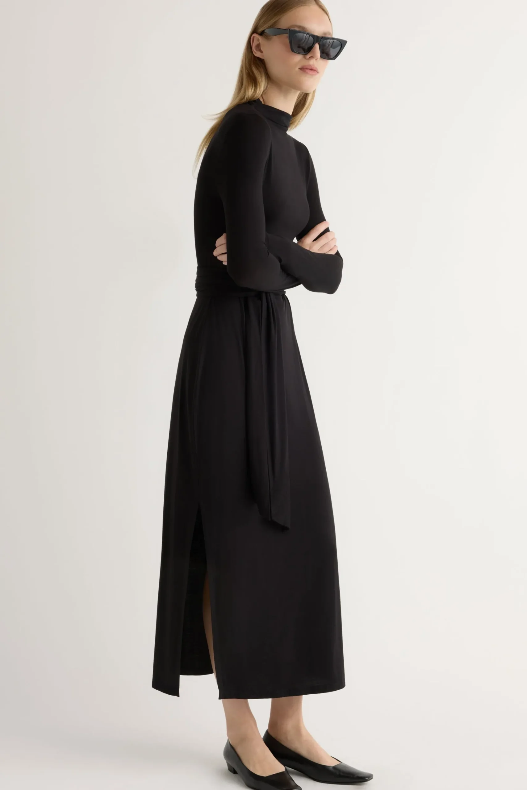 Lever Style LLC Vero Tie-Front Long-Sleeve Dress< Dresses