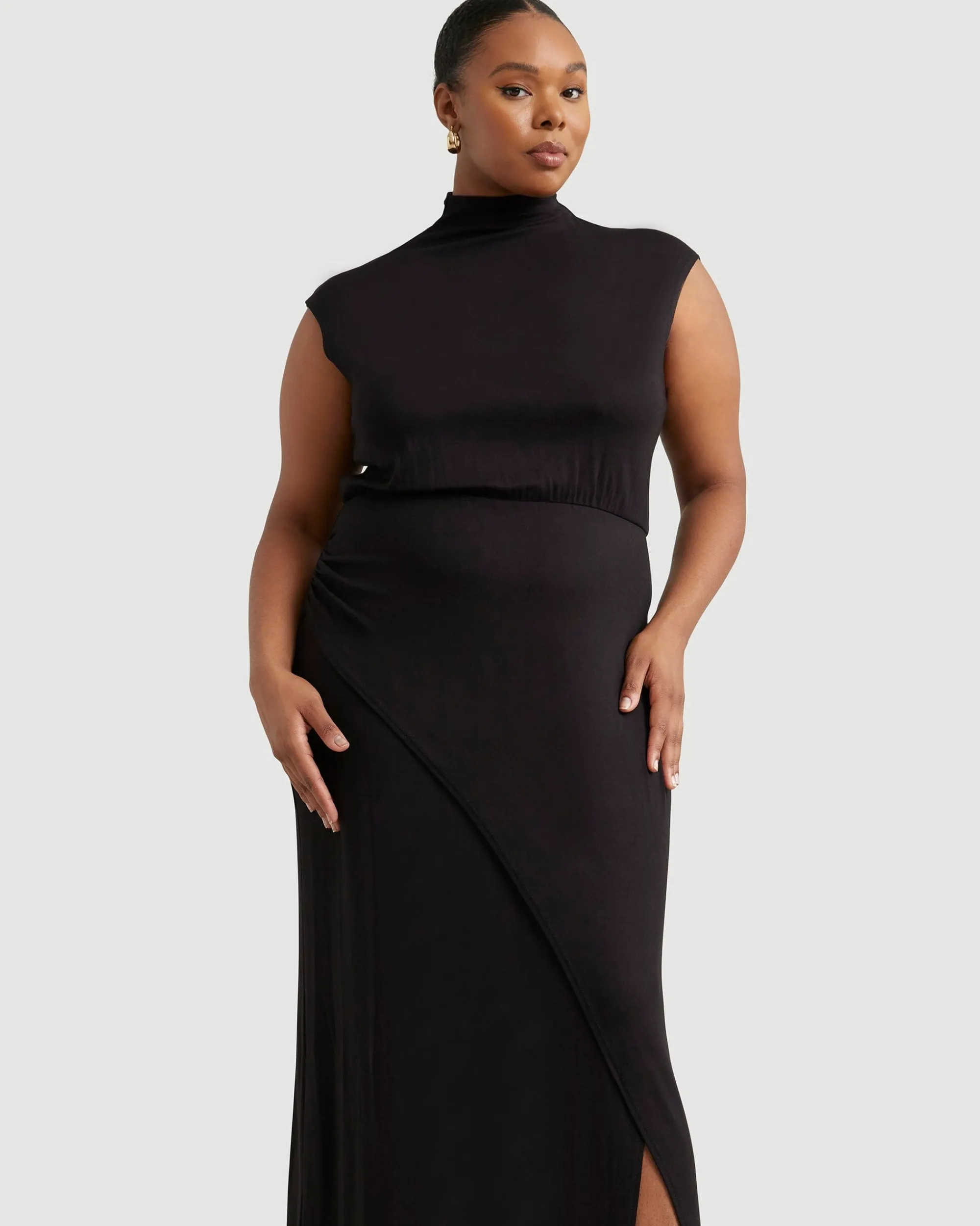 No Less Than Yimei Mock-Neck Side-Slit Dress< Dresses
