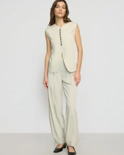 Hua Jia Zhou Tie-Back Button Vest< Tops