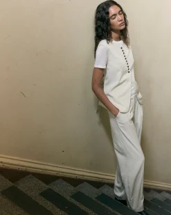 Hua Jia Zhou Tie-Back Button Vest< Tops